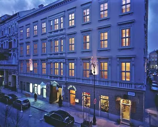 Wombat'S City Hostel Budapeszt 0*,